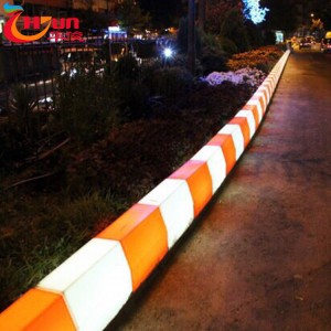 China Cheap price Traffic Led Signs – Led Curbstone New Plastic illuminated Factory Direct Sale-Huajun – Huajun