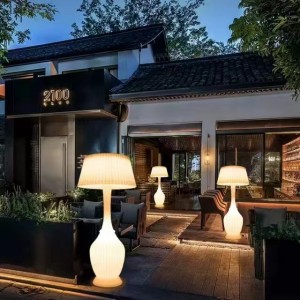 Solar Led Floor Lamp Wholesale|Huajun