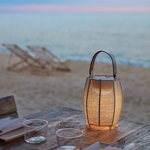 Solar Lantern Decorative Rattan Lamp Factory Wholesale | HUAJUN